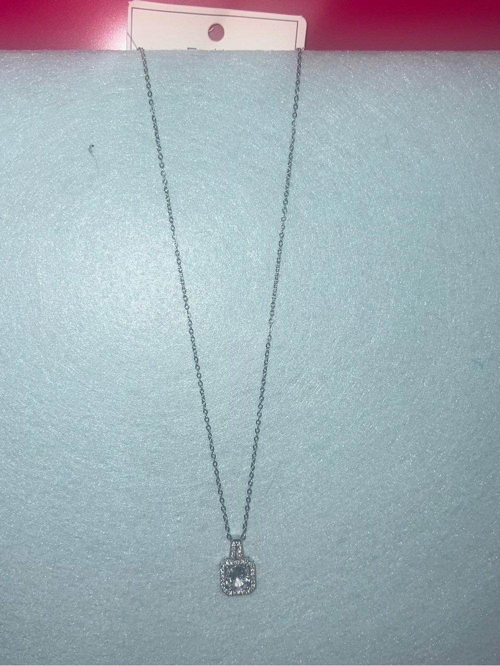 Fashion Jewelry Silver Halo Pendant Necklace with Clear Stone